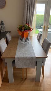 Kitchen table & chairs