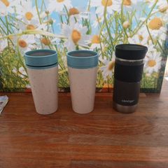 Portable coffee cups