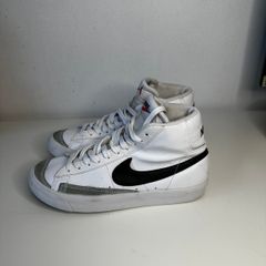 Nike blazer mid 77