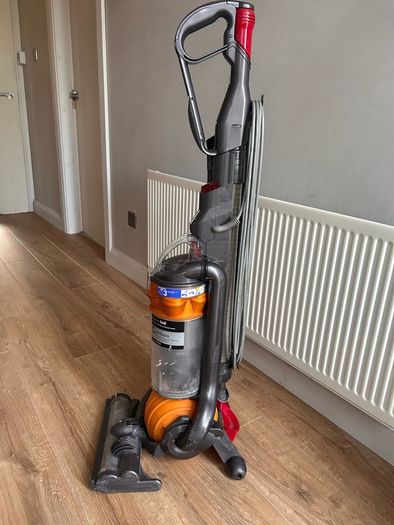 Dyson Ball Hoover - DC25