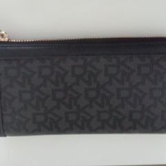 DKNY Wallet