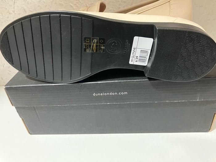 women loafer