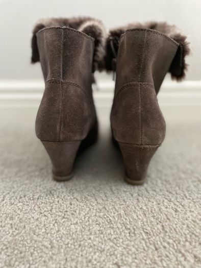 CLARKS Shoes Wedge 6.5UK in Great condition like new