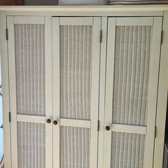 Wardrobe and chest set