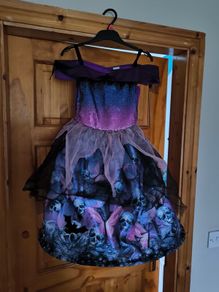 Purple costume 5-6