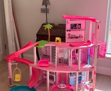 Barbie Dreamhouse