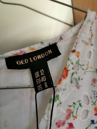 BNWT - QED London flower print blouse UK 12