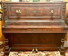 Beautiful upright Piano