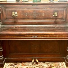 Beautiful upright Piano