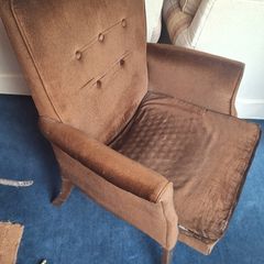 Rentro chairs.