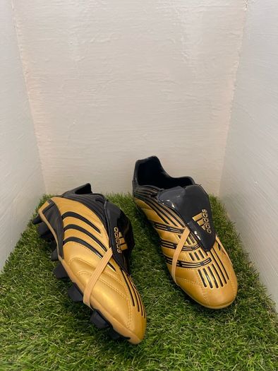 Adidas Predator Absolute FG Football Boots | UK 9