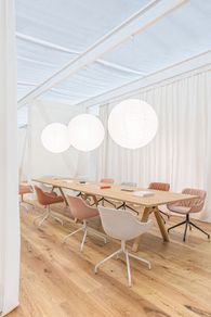 Boardroom & Meeting Room Specialists