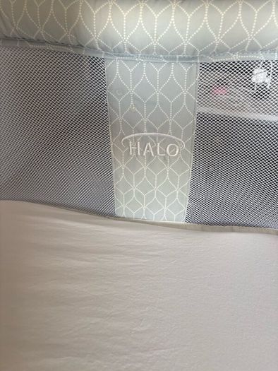 Halo bedside cot