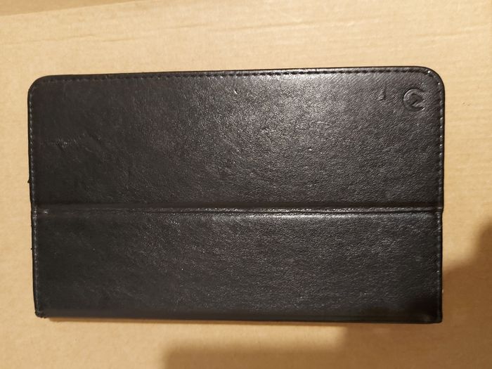 Samsung Galaxy Tab A (6 Generation), Model SM-T280, 8GB, FRP Google Locked, In lovely leather case and excellent cosmetic condition