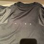 Boys black Nike tops Image 3