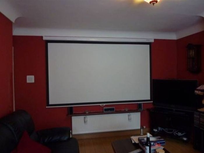 Optoma Panoview Projector screen 106" 16:9 Manual Pulldown