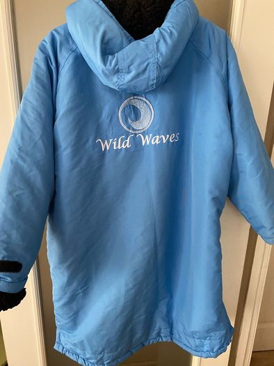 Dry robe wild waves