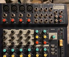 Soundcraft notepad 124