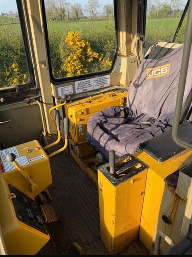 Komatsu dozer / digger