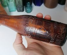 30 - Vintage John Daly Brown Glass Embossed Letters Beer Bottle Cork
