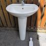 Bathroom sink, tap and pedestal Image 2