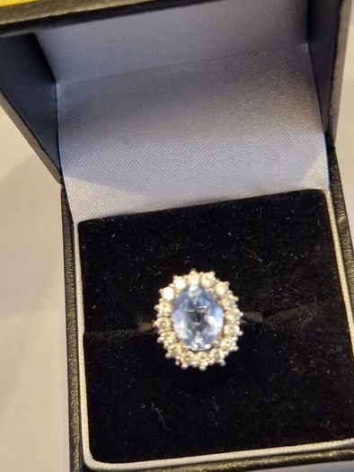 9ct gold ring