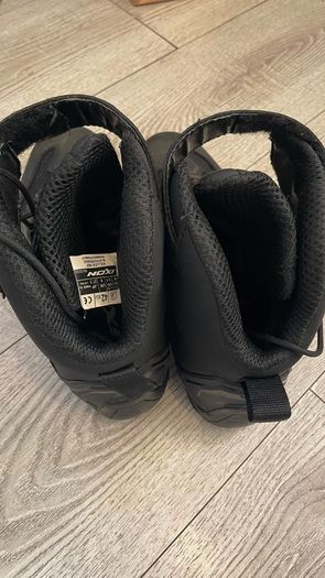 Ixon killer wp boots 42.5 size