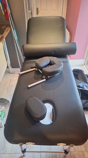 Massage Table High Spec DELIVERED