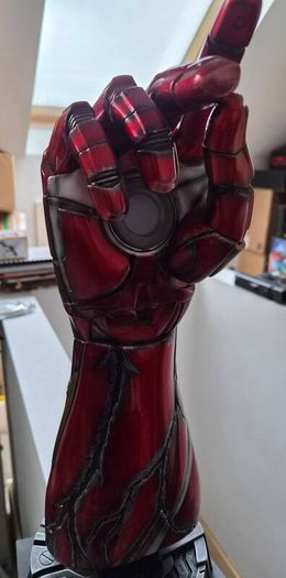 Beast Kingdom Avengers Endgame Nano Gauntlet