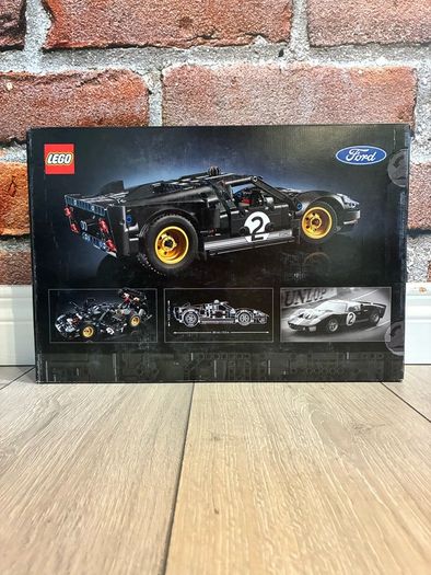 Lego Technic 42223 1966 Ford GT40 MKII Race Car Brand New Sealed