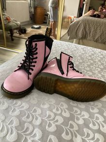 Dr martens pink patent leather