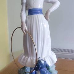 LLADRO NAO 9" tall Girl w/Hoop Dog Figurine "My Dog Does Tricks"