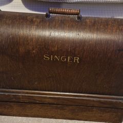 Singer sewing machine