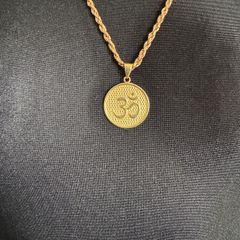 14k solid gold pendant OM for necklace