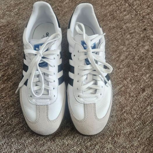 Addidas samba