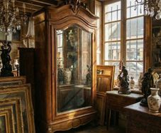 Very nice Armoire