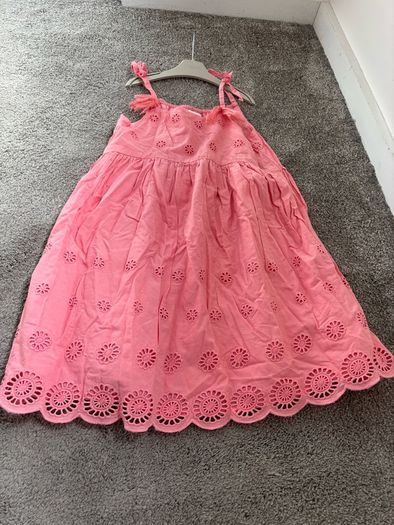 Next girl dress 4-5 years old 110cm