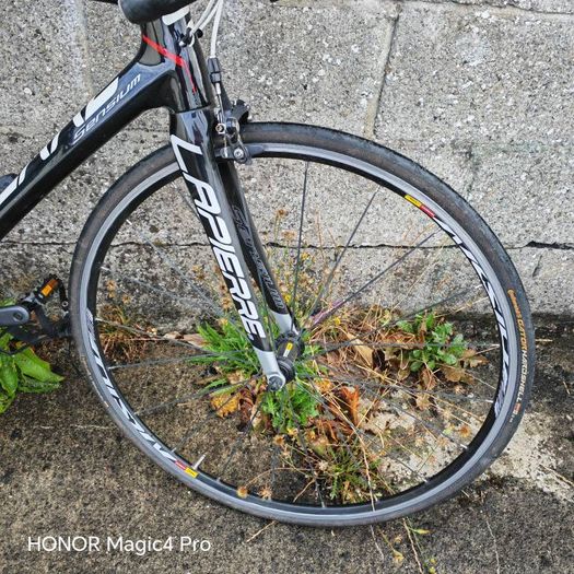 Men' Carbon Fibre Racing bike