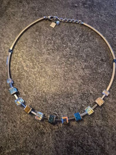 Coeur de Lion GeoCUBE Necklace- Beautiful Blue & Gold