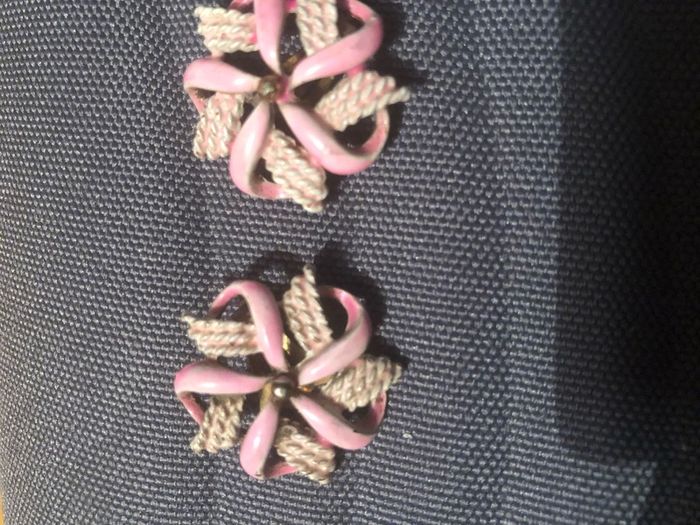 vintage clip on earrings