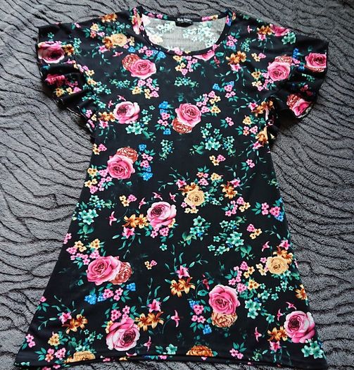 E4 SALE!!  Indulgence Dress. Size 10