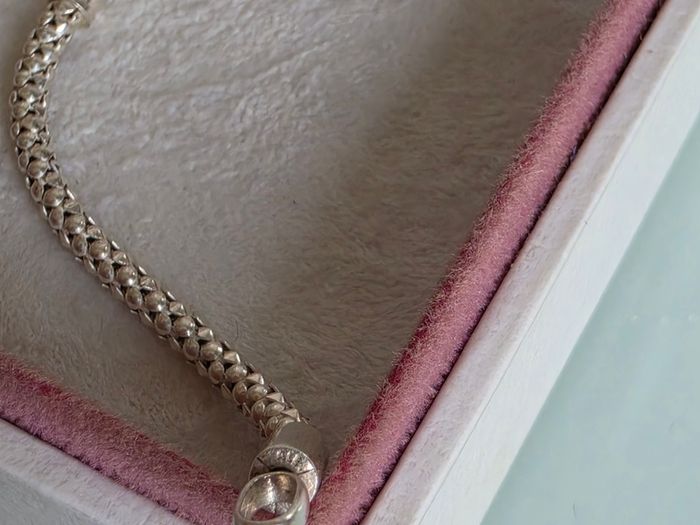 Pandora moments studded chain bracelet size 19.5cm very good condition hallmarked