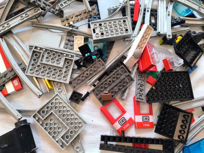 Vintage 80s Lego Bundle