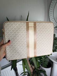 Michael kors laptop bag