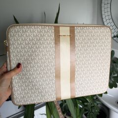 Michael kors laptop bag