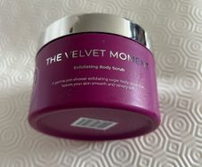 Ella & Jo The Velvet Moment Exfoliating Body Scrub 200ml