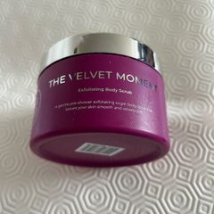 Ella & Jo The Velvet Moment Exfoliating Body Scrub 200ml
