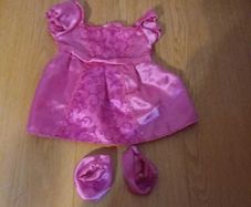 Dolls outfits to fit Our Generation dolls
