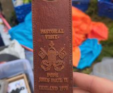 Rare Pope John Paul II Pastoral Visit Ireland 1979 Souvenir Comb & Leather Case