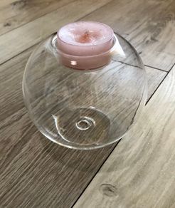 Candle holder